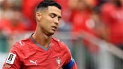 Ronaldo đối mặt án treo giò 6 tháng ở tuyển Bồ Đào Nha